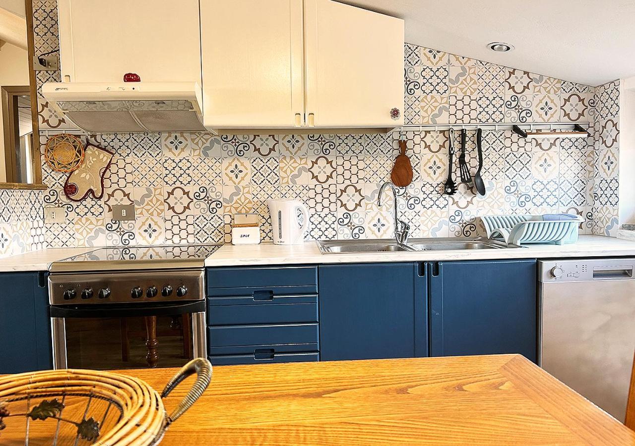 Apartamento La Mansardina Venegono Superiore Exterior foto
