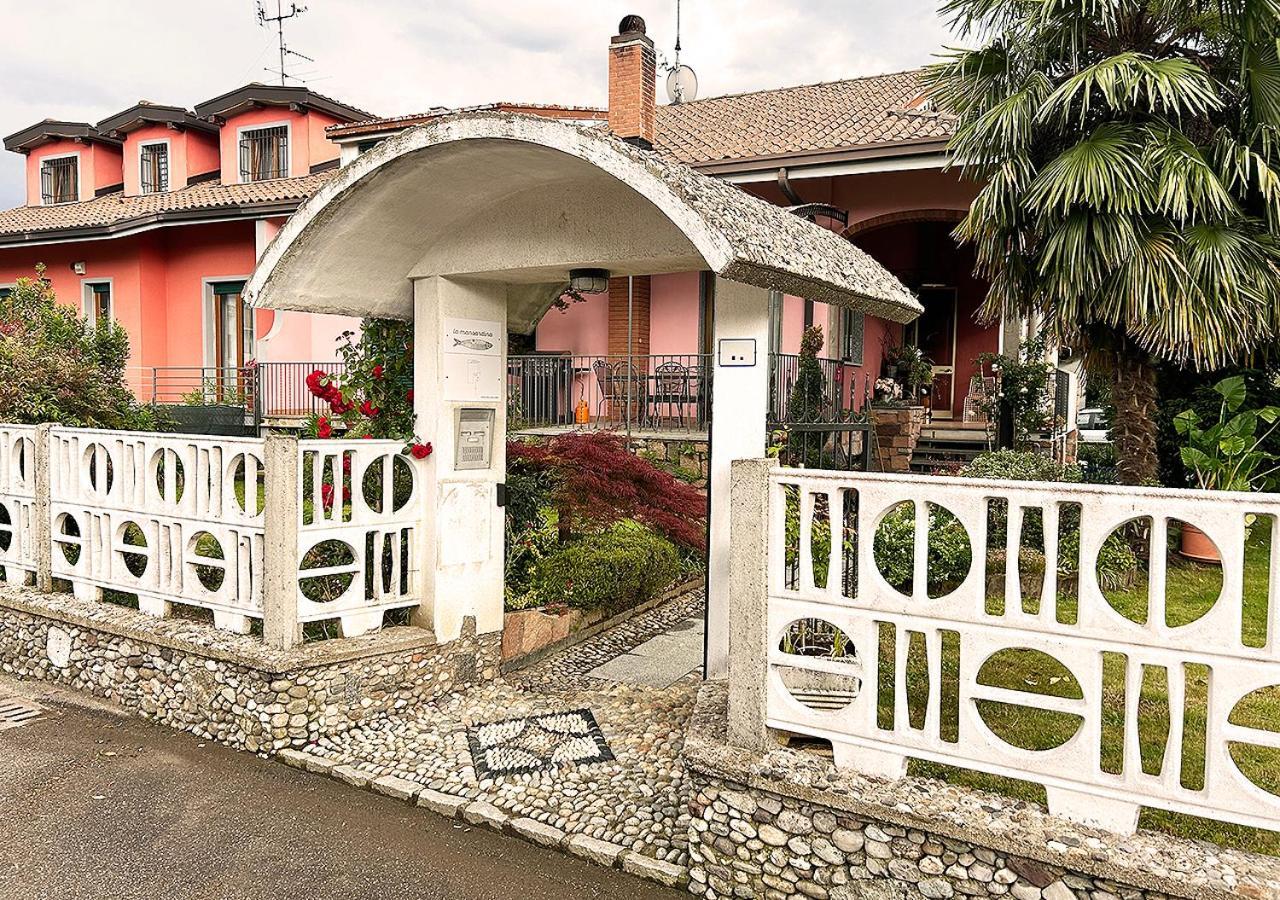 Apartamento La Mansardina Venegono Superiore Exterior foto